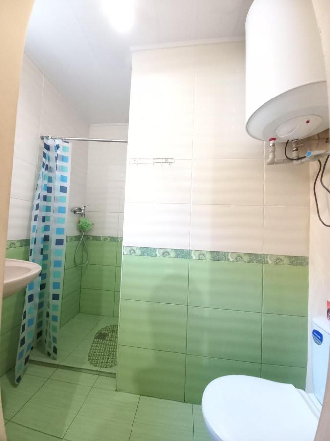 Дом С Удобствами, Возле 3 Городской Больницы Cherkasy Ngoại thất bức ảnh